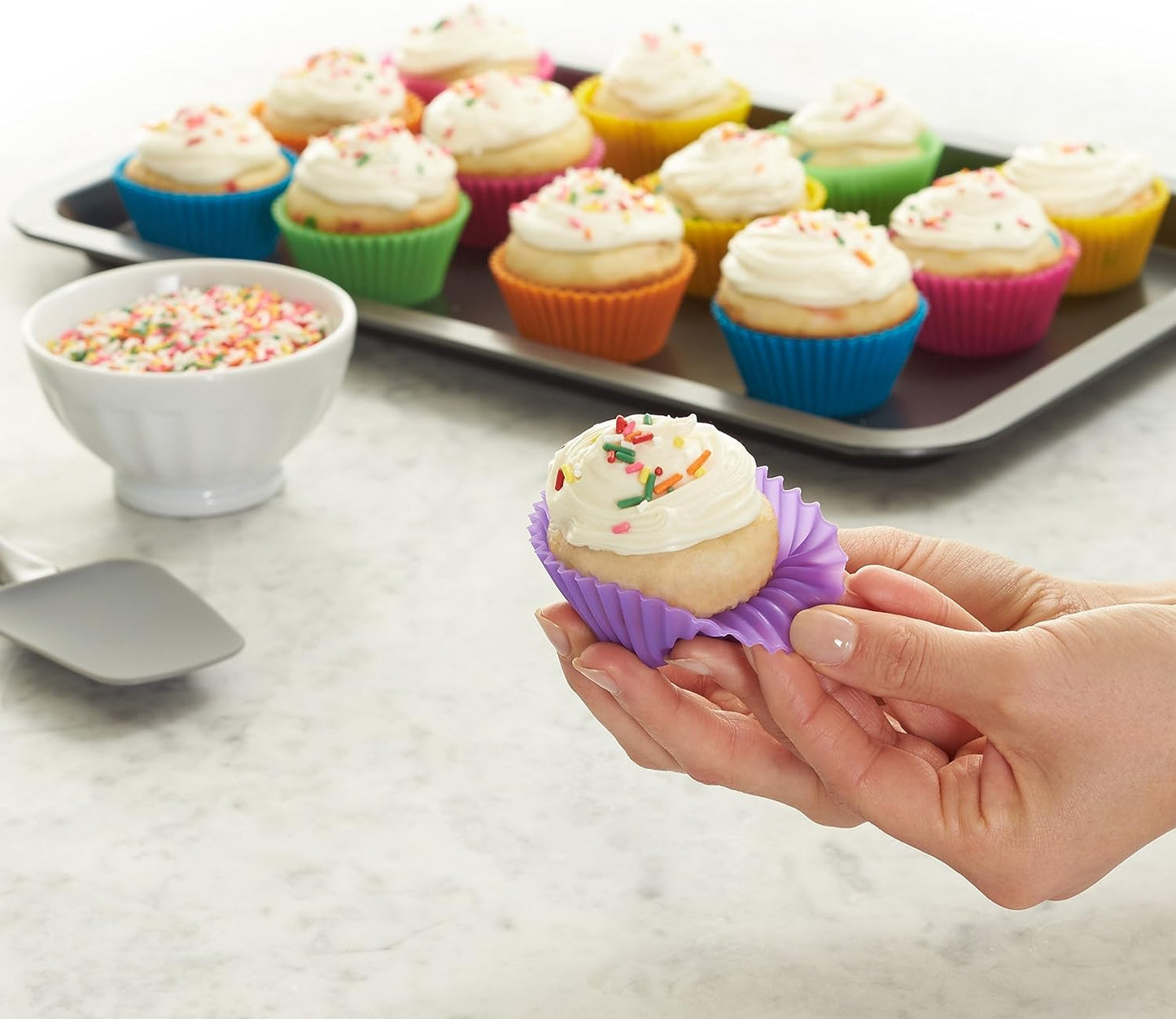 Pack of 12 Reusable Silicone Round Baking Cups, Multicolor Muffin Liners